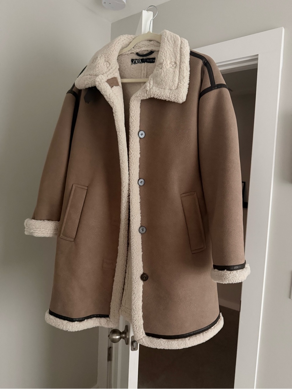 Zara Jacket - Picture 4 of 6